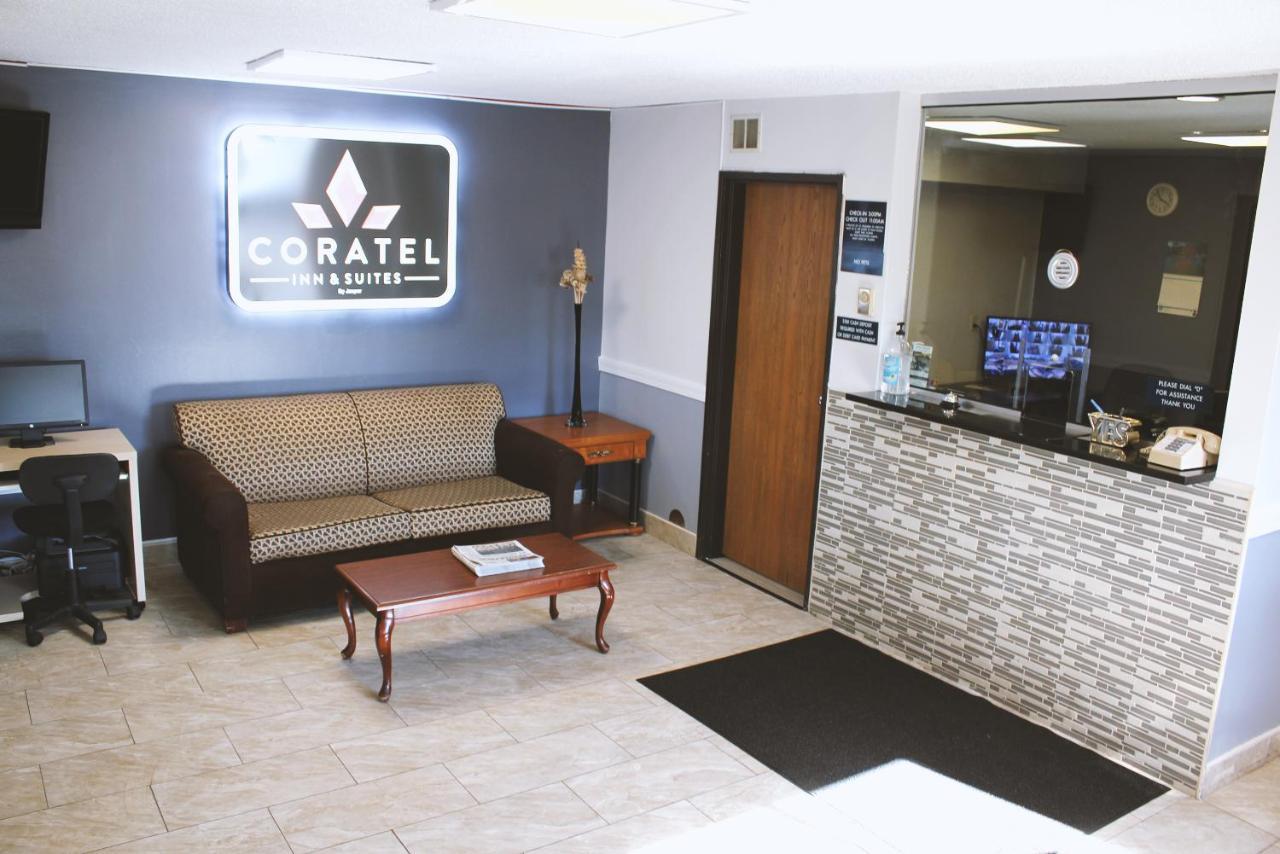 Coratel Inn & Suites By Jasper Hastings Exterior photo